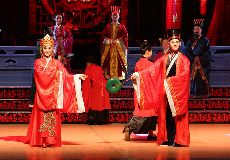 ����������&middot;������ϡ����͸����龰�� - ��Ұ��� - ��Ұ��粩��