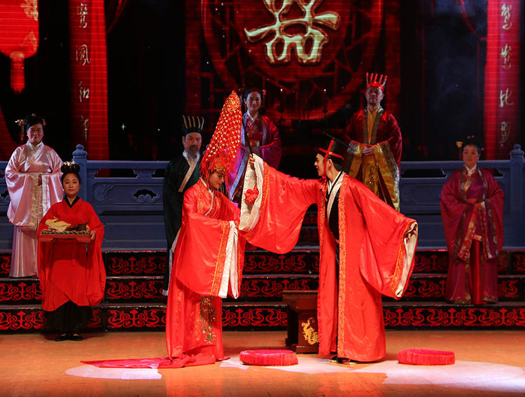 ����������&middot;������ϡ����͸����龰�� - ��Ұ��� - ��Ұ��粩��